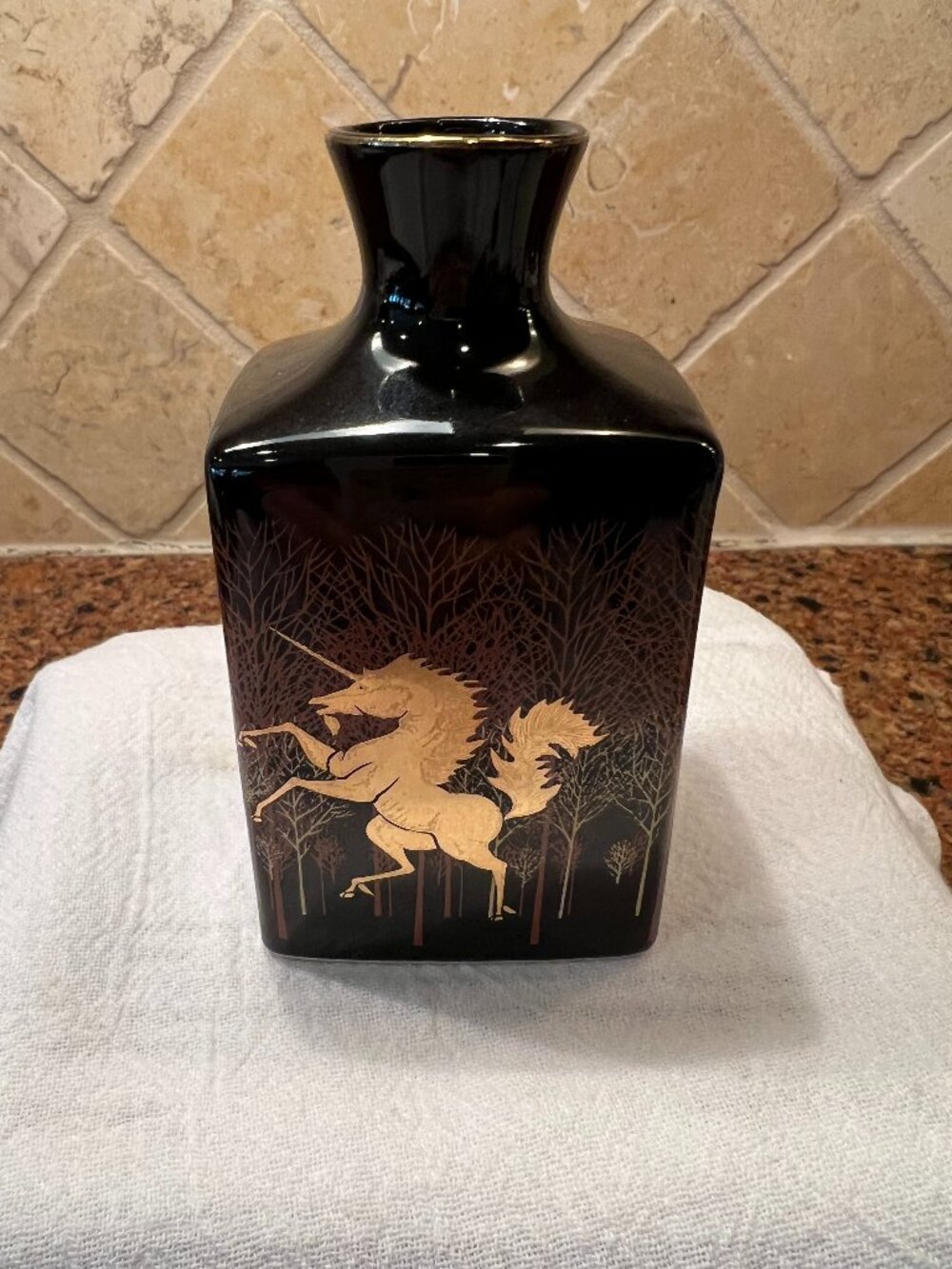 VINTAGE OTAGIRI JAPANESE GOLDEN UNICORN BUD VASE BOTTLE SMALL 4.25"
